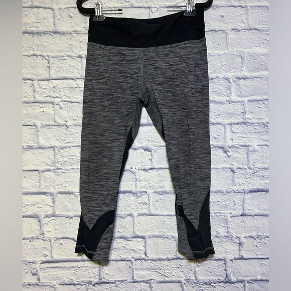 Lululemon run inspire crop leggings - Picture 2 of 10